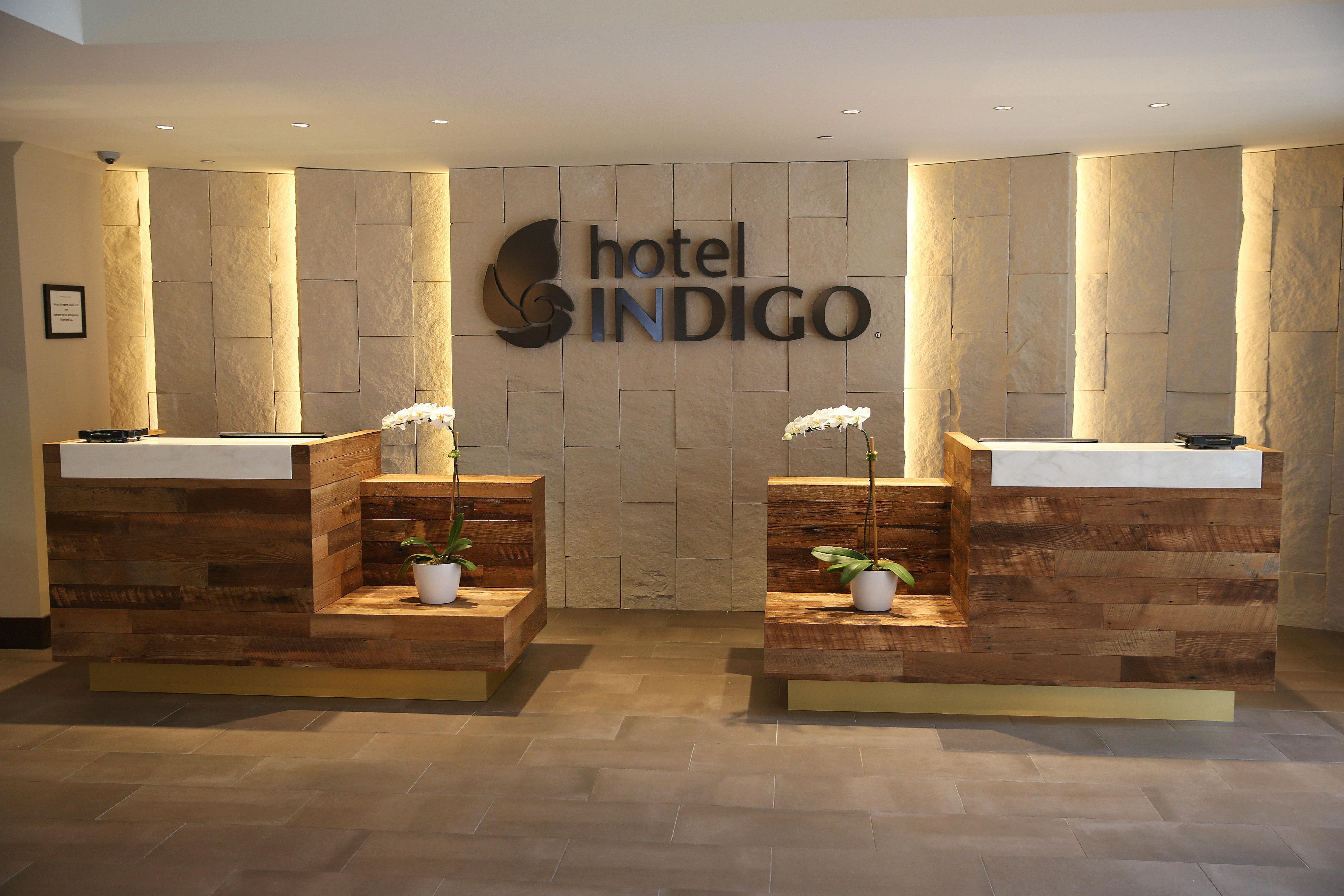 Hotel Indigo Naperville Riverwalk By Ihg Exterior photo